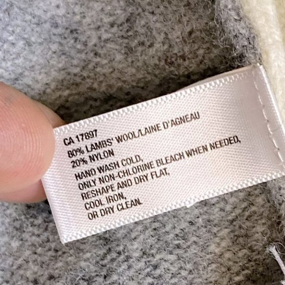 GAP Grey White Green Argyle Lambswool Knit V Neck Sweater S - Picture 7 of 11